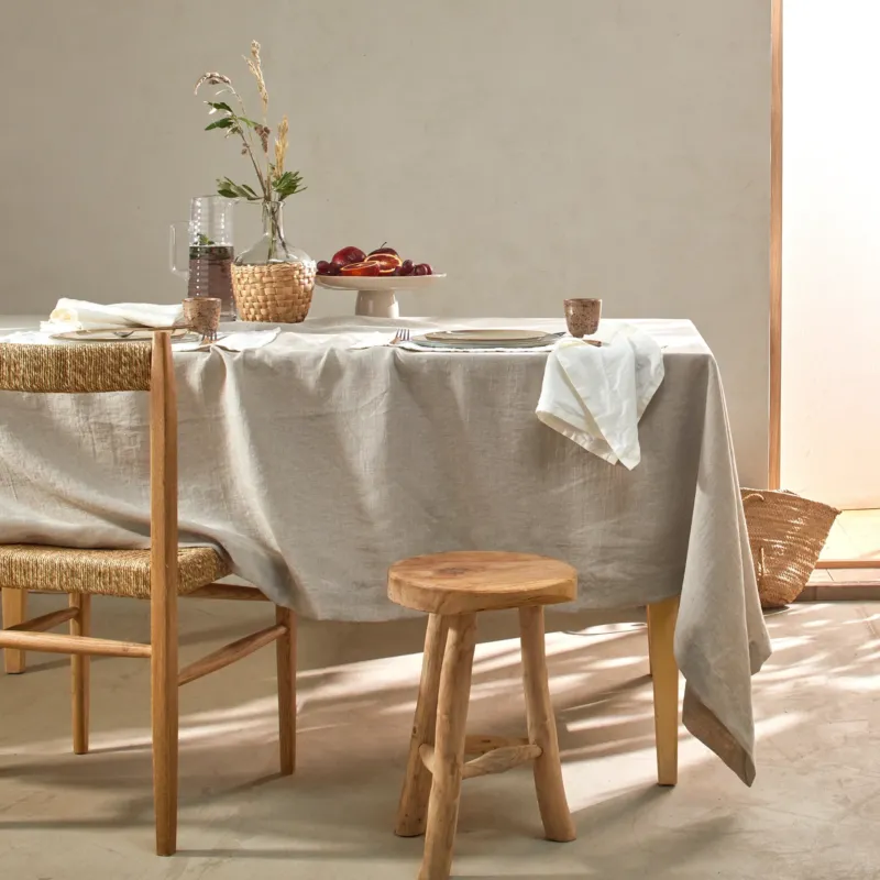 Nappe basique rectangulaire sur mesure en lin lavé naturel