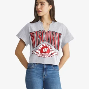 WISCONSIN BADGERS BANNERS OUT '47 OVERSIZED NOTCH NECK TEE WOMENS